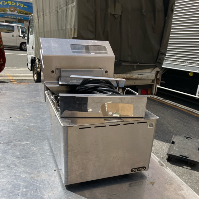 タニコー 卓上電気フライヤー TCFL-8T 2022年製 買取させていただきました！