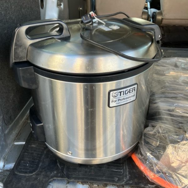 タイガー 炊飯ジャー JNO-A361 2023年製 買取させていただきました！