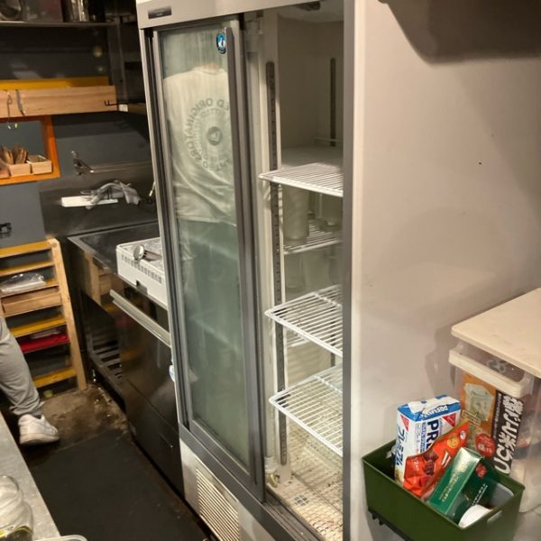 リーチイン冷蔵ショーケース　ホシザキ　RSC-90E　2024年製 買取させていただきました！
