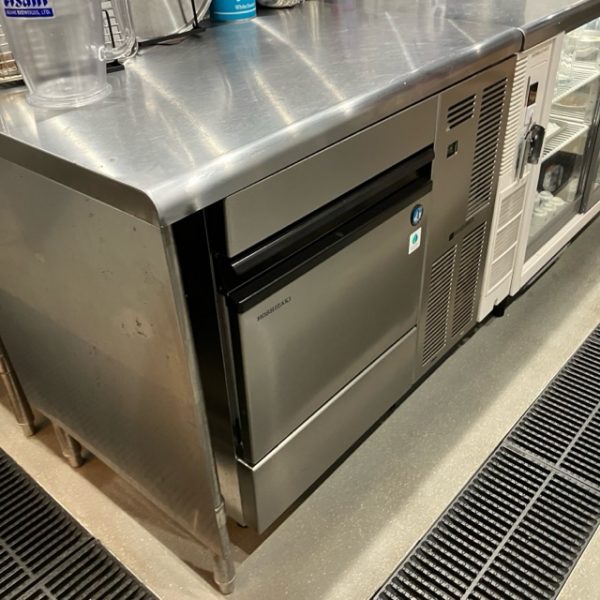 ホシザキ 55kg製氷機 IM-55TM-NA 2025年製 買取させていただきました！