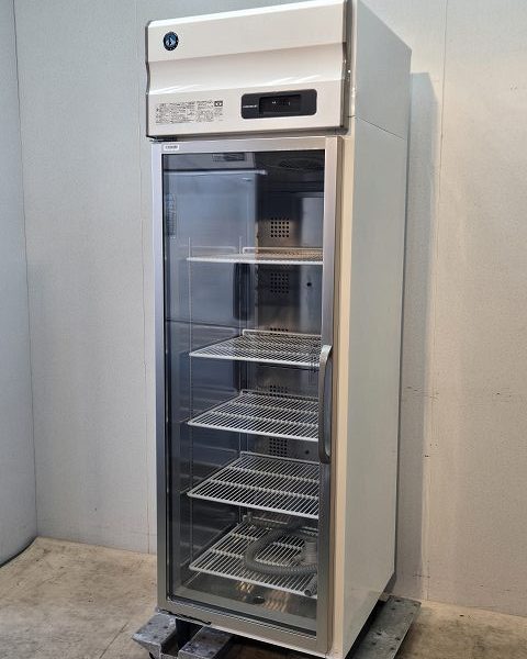 入荷しました!うどん熟成庫です!