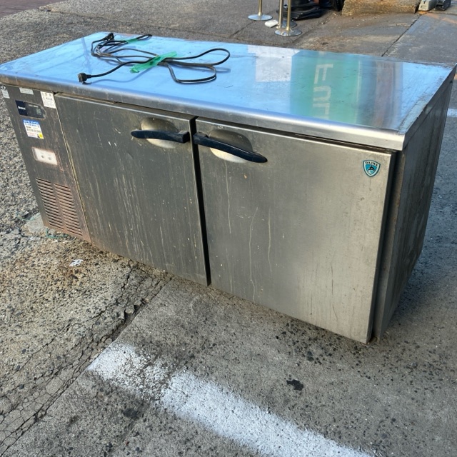 大和冷機 冷凍冷蔵コールドテーブル 5861CD-PF-1 2020年製 買取させていただきました！