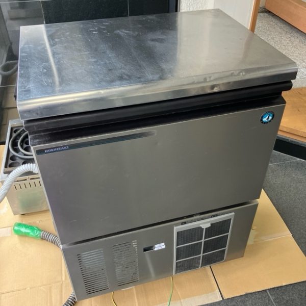 ホシザキ 45kg製氷機 IM-45M-2-A2 2023年製 買取させていただきました！