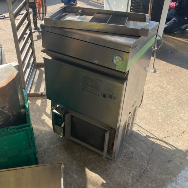 フクシマガリレイ 35kg製氷機 FIC-A35KT 2015年製 買取させていただきました！