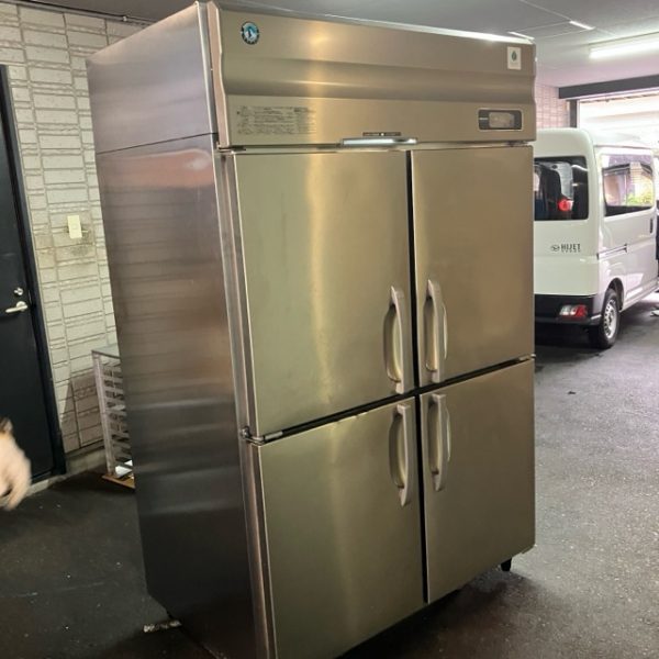ホシザキ 縦型冷凍庫 HF-120NA3 2024年製 買取させていただきました！