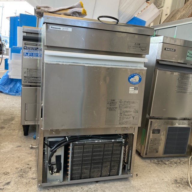 35ｋｇ製氷機　パナソニック　SIM-S3500B　2020年製 買取させていただきました！