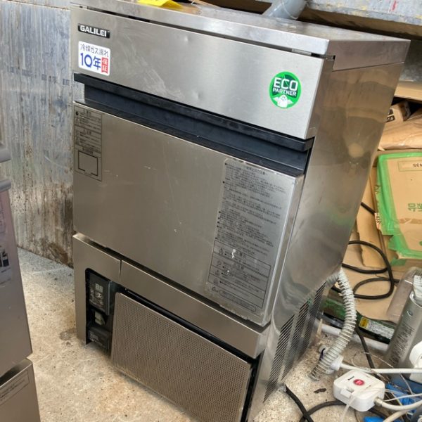フクシマガリレイ 35kg製氷機 FIC-35KTX 2024年製 買取させていただきました！